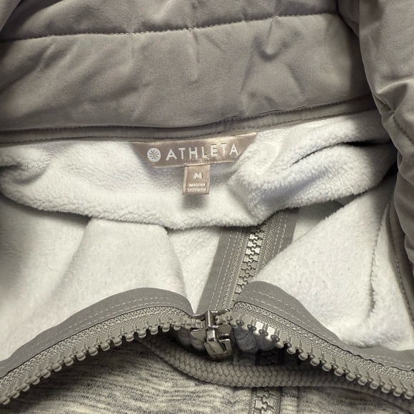 ATHLETA ZIP Up Hooded Jacket. Size Medium. Good Preloved. - Picture 10 of 10